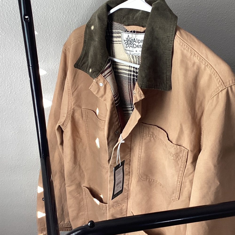 Alpine Design Men's Brown Jacket with Green Collar